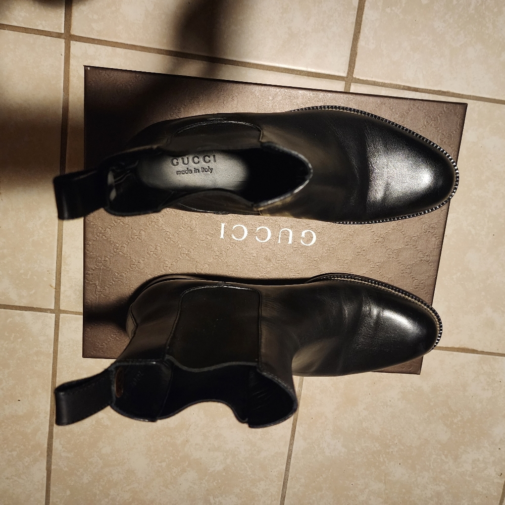 Gucci Chelsa boots